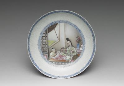 图片[3]-Dish with “Mother Tutoring Her Child” motif in falangcai painted enamels, Qianlong reign (1736-1795), Qing dynasty-China Archive